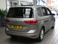 USED 2018 68 VOLKSWAGEN TOURAN 1.6 SE FAMILY TDI DSG 5d 114 BHP 7 SEATS SAT NAV PARKING SENSORS 1 OWNER 6 MONTHS GOLD WARRANTY