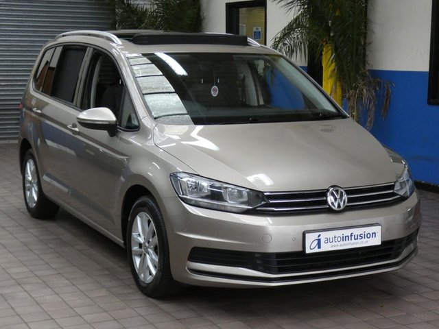 2018 68 Volkswagen Touran 1.6 SE FAMILY TDI DSG 5d 114 BHP
