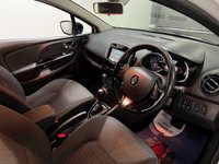 USED 2014 63 RENAULT CLIO 1.5 DYNAMIQUE S MEDIANAV DCI 5d 90 BHP * PARK SENSORS * 17"  ALLOYS *  FREE  ROAD TAX * CLIMATE * NAV *