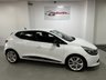 USED 2014 63 RENAULT CLIO 1.5 DYNAMIQUE S MEDIANAV DCI 5d 90 BHP * PARK SENSORS * 17"  ALLOYS *  FREE  ROAD TAX * CLIMATE * NAV *