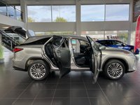 USED 2019 69 LEXUS RXL 3.5 450H TAKUMI 5d 309 BHP 7 SEATER PETROL HYBRID SUV