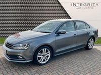 USED 2015 65 VOLKSWAGEN JETTA 2.0 GT TDI BLUEMOTION TECHNOLOGY DSG 4d 109 BHP RARE DSG WITH LEATHER & NAVIGATION