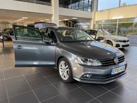 USED 2015 65 VOLKSWAGEN JETTA 2.0 GT TDI BLUEMOTION TECHNOLOGY DSG 4d 109 BHP RARE DSG WITH LEATHER & NAVIGATION