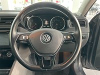 USED 2015 65 VOLKSWAGEN JETTA 2.0 GT TDI BLUEMOTION TECHNOLOGY DSG 4d 109 BHP RARE DSG WITH LEATHER & NAVIGATION