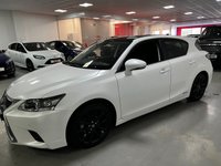 USED 2015 65 LEXUS CT 1.8 200H ADVANCE PLUS 5d 134 BHP * HYBRID * FREE ROAD TAX * PRIVACY * CLIMATE * NAV * ALLOYS *