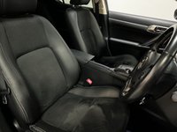 USED 2015 65 LEXUS CT 1.8 200H ADVANCE PLUS 5d 134 BHP * HYBRID * FREE ROAD TAX * PRIVACY * CLIMATE * NAV * ALLOYS *