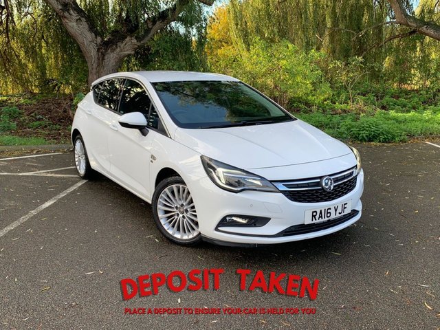 2016 16 VAUXHALL ASTRA 1.6 ELITE NAV CDTI 5d 108 BHP NOVEMBER 2022 NEW CLUTCH AND FLYWHEEL, NEW FRONT PADS, SERVICE, ELITE NAV, PARKING SENSORS FRONT AND REAR, BRILLIANT SUMMIT WHITE PAINT