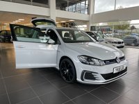 USED 2018 18 VOLKSWAGEN GOLF 1.4 GTE ADVANCE DSG 5d 150 BHP SUPERB HYBRID TECHNOLOGY ECONOMY