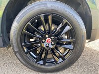 USED 2017 17 JAGUAR F-PACE 2.0L PORTFOLIO AWD 5d AUTO 178 BHP **12 MONTHS NATIONAL WARRANTY**