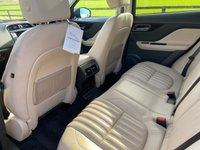 USED 2017 17 JAGUAR F-PACE 2.0L PORTFOLIO AWD 5d AUTO 178 BHP **12 MONTHS NATIONAL WARRANTY**