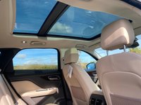 USED 2017 17 JAGUAR F-PACE 2.0L PORTFOLIO AWD 5d AUTO 178 BHP **12 MONTHS NATIONAL WARRANTY**
