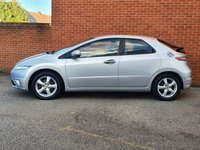 USED 2009 59 HONDA CIVIC 1.3 I-VTEC SI 5d 98 BHP 