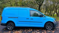 USED 2015 65 VOLKSWAGEN CADDY MAXI 1.6 C20 TDI STARTLINE 101 BHP DAY VAN / NO VAT! DAY VAN CONVERSION / INSULATED / VENTILATION / 2 SIDE LOADING DOORS / PRIVACY GLASS