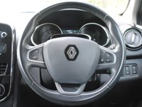 USED 2016 66 RENAULT CLIO 1.5 DYNAMIQUE S NAV DCI 5d 89 BHP www.suffolkcarcentre.co.uk - Located at Lowestoft