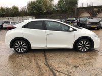 USED 2017 HONDA CIVIC 1.8 I-VTEC SR 5d 140 BHP+PANORAMIC SUNROOF+FULL LEATHER+ HISTORY+1 FORMER KEEPER+PRIVACY GLASS+NAVIGATION+CLIMATE+LEATHER SEATS+PANORAMIC ROOF+PARKING SENSORS+17"ALLOYS+MEDIA+BLUETOOTH+DAB+AUX+USB
