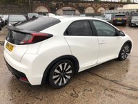USED 2017 HONDA CIVIC 1.8 I-VTEC SR 5d 140 BHP+PANORAMIC SUNROOF+FULL LEATHER+ HISTORY+1 FORMER KEEPER+PRIVACY GLASS+NAVIGATION+CLIMATE+LEATHER SEATS+PANORAMIC ROOF+PARKING SENSORS+17"ALLOYS+MEDIA+BLUETOOTH+DAB+AUX+USB