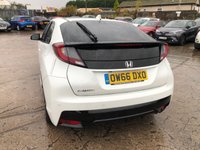 USED 2017 HONDA CIVIC 1.8 I-VTEC SR 5d 140 BHP+PANORAMIC SUNROOF+FULL LEATHER+ HISTORY+1 FORMER KEEPER+PRIVACY GLASS+NAVIGATION+CLIMATE+LEATHER SEATS+PANORAMIC ROOF+PARKING SENSORS+17"ALLOYS+MEDIA+BLUETOOTH+DAB+AUX+USB