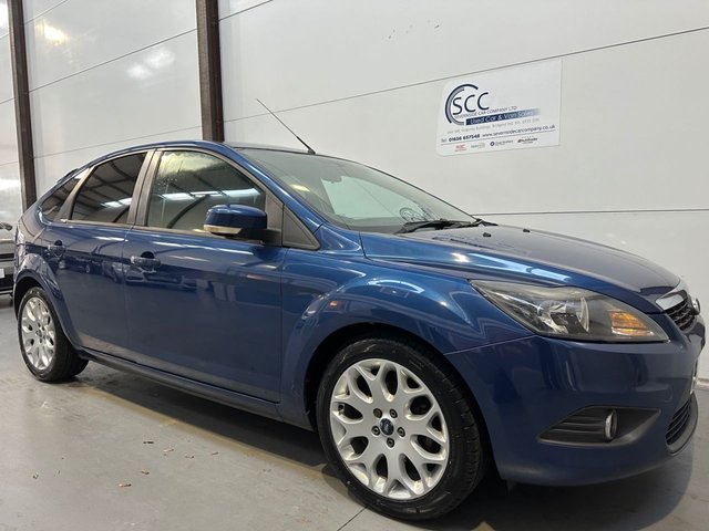 2011 60 Ford Focus 1.6 ZETEC 5d 100 BHP