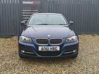 USED 2011 61 BMW 3 SERIES 2.0 318D EXCLUSIVE EDITION 4d 141 BHP &pound;30 ROAD TAX + BLACK LEATHER INTERIOR + BLUETOOTH + USB/AUX INPUTS