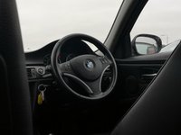 USED 2011 61 BMW 3 SERIES 2.0 318D EXCLUSIVE EDITION 4d 141 BHP &pound;30 ROAD TAX + BLACK LEATHER INTERIOR + BLUETOOTH + USB/AUX INPUTS