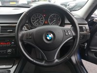 USED 2011 61 BMW 3 SERIES 2.0 318D EXCLUSIVE EDITION 4d 141 BHP &pound;30 ROAD TAX + BLACK LEATHER INTERIOR + BLUETOOTH + USB/AUX INPUTS