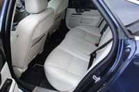 USED 2019 69 JAGUAR XJ 3.0 D V6 50TH ANNIVERSARY 4d 297 BHP GENUINE MILEAGE FULL SERVICE