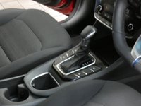 USED 2019 19 HYUNDAI IONIQ 1.6 PREMIUM 5d 140 BHP SAT NAV REAR VIEW CAMERA HYUNDAI WARRANTY JULY 2024