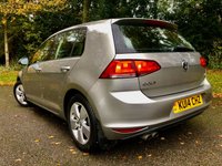 USED 2014 14 VOLKSWAGEN GOLF 1.4 SE TSI BLUEMOTION TECHNOLOGY 5d 120 BHP ONLY 1 RETIRED OWNER//FULL VW DEALER SERVICE HISTORY X7 STAMPS//SATNAV//REAR PARK CAMERA//ELEC FOLD MIRRORS//FRONT REAR PARK SENSORS//BLUETOOTH//MULTI MEDIA//FRONT AND REAR DASHCAM//BLUETOOTH//ULEZ COMPLIANT BLUEMOTION TECHNOLOGY 5d 120 BHP ONLY 1 RETIRED OWNER//FULL VW DEALER SERVICE HISTORY X7 STAMPS//SATNAV//REAR PARK CAMERA//ELEC FOLD MIRRORS//FRONT REAR PARK SENSORS//BLUETOOTH//MULTI MEDIA//FRONT AND REAR DASHCAM