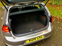 USED 2014 14 VOLKSWAGEN GOLF 1.4 SE TSI BLUEMOTION TECHNOLOGY 5d 120 BHP ONLY 1 RETIRED OWNER//FULL VW DEALER SERVICE HISTORY X7 STAMPS//SATNAV//REAR PARK CAMERA//ELEC FOLD MIRRORS//FRONT REAR PARK SENSORS//BLUETOOTH//MULTI MEDIA//FRONT AND REAR DASHCAM//BLUETOOTH//ULEZ COMPLIANT BLUEMOTION TECHNOLOGY 5d 120 BHP ONLY 1 RETIRED OWNER//FULL VW DEALER SERVICE HISTORY X7 STAMPS//SATNAV//REAR PARK CAMERA//ELEC FOLD MIRRORS//FRONT REAR PARK SENSORS//BLUETOOTH//MULTI MEDIA//FRONT AND REAR DASHCAM
