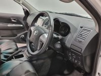 USED 2014 14 TOYOTA HI-LUX 3.0 INVINCIBLE 4X4 D-4D DCB 169 BHP Striking Pure White, Full black leather interior