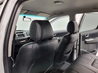 USED 2014 14 TOYOTA HI-LUX 3.0 INVINCIBLE 4X4 D-4D DCB 169 BHP Striking Pure White, Full black leather interior