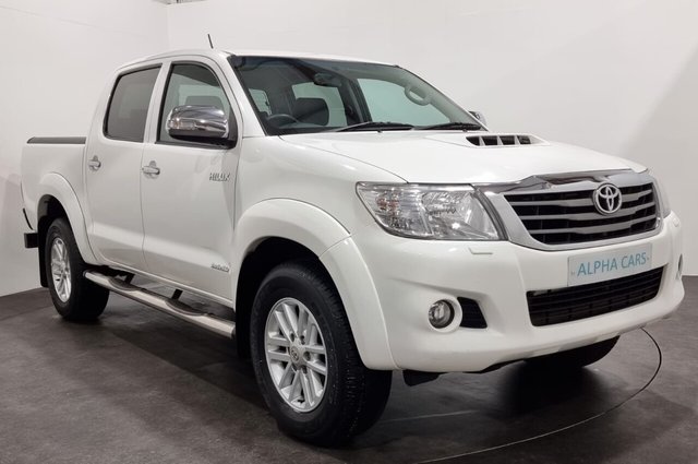 2014 14 Toyota HI-Lux 3.0 INVINCIBLE 4X4 D-4D DCB 169 BHP