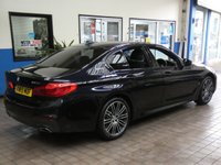 USED 2019 19 BMW 5 SERIES 2.0 530E M SPORT 4d 249 BHP SAT NAV LEATHER HEATED CRUISE VAT Q 1 OWNER SERVICE HISTORY 6 MONTHS GOLD WARRANTY