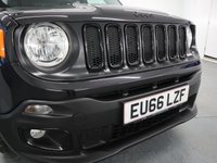 USED 2016 66 JEEP RENEGADE 1.6 M-JET DAWN OF JUSTICE 5d 118 BHP ABSOLUTLEY STUNNING SPECIAL EDITION IN CARBON BLACK