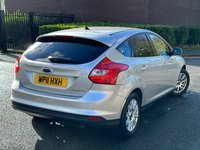 USED 2011 11 FORD FOCUS 1.6 TITANIUM 5d 124 BHP 