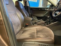 USED 2015 15 SKODA OCTAVIA 2.0 TDI LAURIN AND KLEMENT  ONE OWNER.......MASSIVE SPEC !!