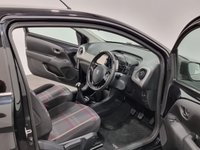 USED 2015 15 PEUGEOT 108 1.2 ALLURE 3d 82 BHP 23868 Miles , High gloss black