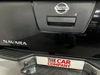 USED 2014 14 NISSAN NAVARA 2.5 DCI TEKNA 4X4 SHR DCB 188 BHP * ALLOYS * TOW BAR * ROOF RACK * LOAD COVER * AIR CON *