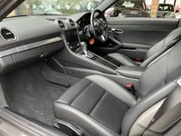 USED 2019 69 PORSCHE 718 2.0 CAYMAN PDK 2d 296 BHP AGATE GREY