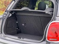 USED 2017 66 MINI HATCH COOPER 2.0 Cooper S 3dr (JCW Chili Pack / Panoramic Sunroof) JCT Kit Black Alloys Roof & Mirrors