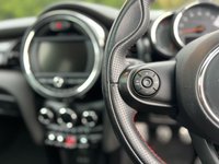 USED 2017 66 MINI HATCH COOPER 2.0 Cooper S 3dr (JCW Chili Pack / Panoramic Sunroof) JCT Kit Black Alloys Roof & Mirrors