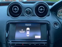 USED 2014 63 JAGUAR XJ 3.0D V6 LUXURY 4d 275 BHP 