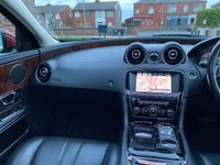 USED 2014 63 JAGUAR XJ 3.0D V6 LUXURY 4d 275 BHP 