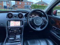 USED 2014 63 JAGUAR XJ 3.0D V6 LUXURY 4d 275 BHP 