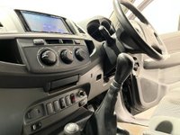 USED 2012 12 TOYOTA HI-LUX 2.5 HL3 4X4 D-4D DCB 142 BHP 