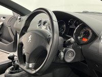 USED 2015 15 PEUGEOT RCZ 2.0 HDI GT 2d 163 BHP Striking RCZ Pearlescent white, full extended black leather