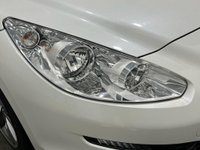 USED 2015 15 PEUGEOT RCZ 2.0 HDI GT 2d 163 BHP Striking RCZ Pearlescent white, full extended black leather