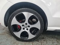 USED 2010 10 VOLKSWAGEN POLO 1.4 GTI DSG 3d 177 BHP 