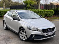 USED 2015 15 VOLVO V40 1.6 D2 CROSS COUNTRY LUX NAV 5d 113 BHP 