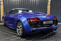 USED 2011 11 AUDI R8 5.2 SPYDER V10 QUATTRO 2d 519 BHP RARE MANUAL V10, STUNNING CAR